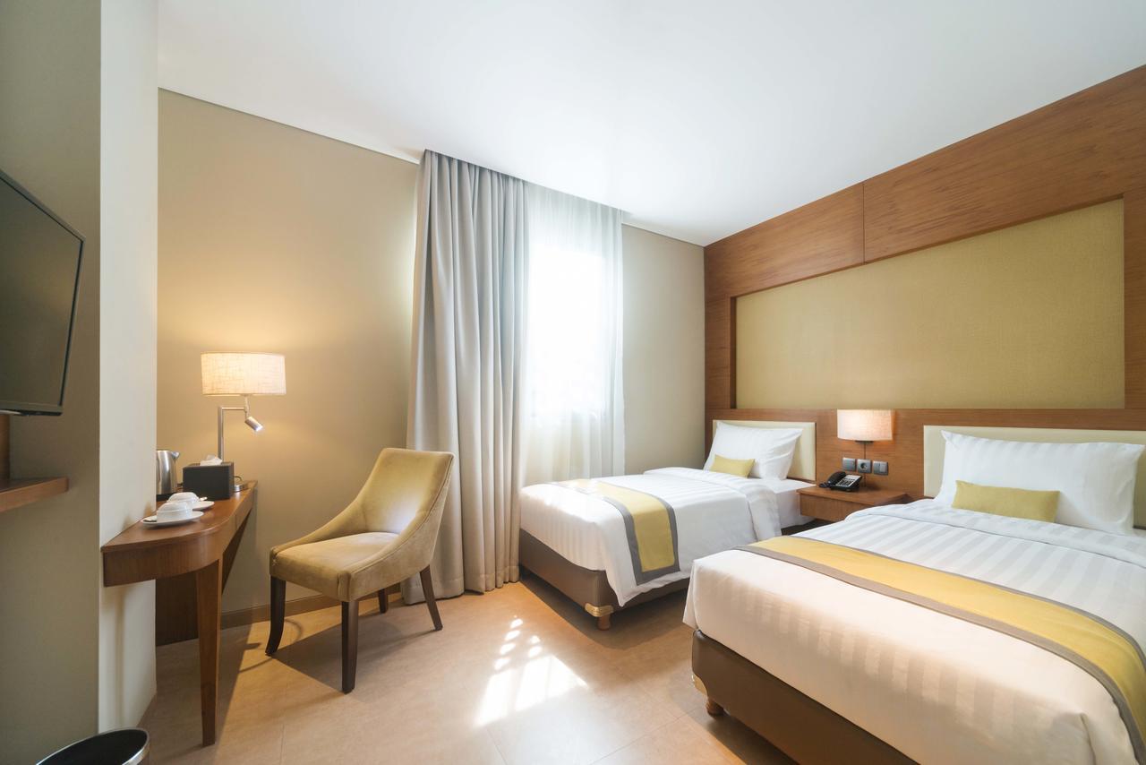Sotis Residence Pejompongan Jakarta Buitenkant foto