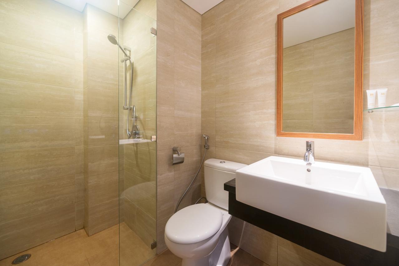 Sotis Residence Pejompongan Jakarta Buitenkant foto